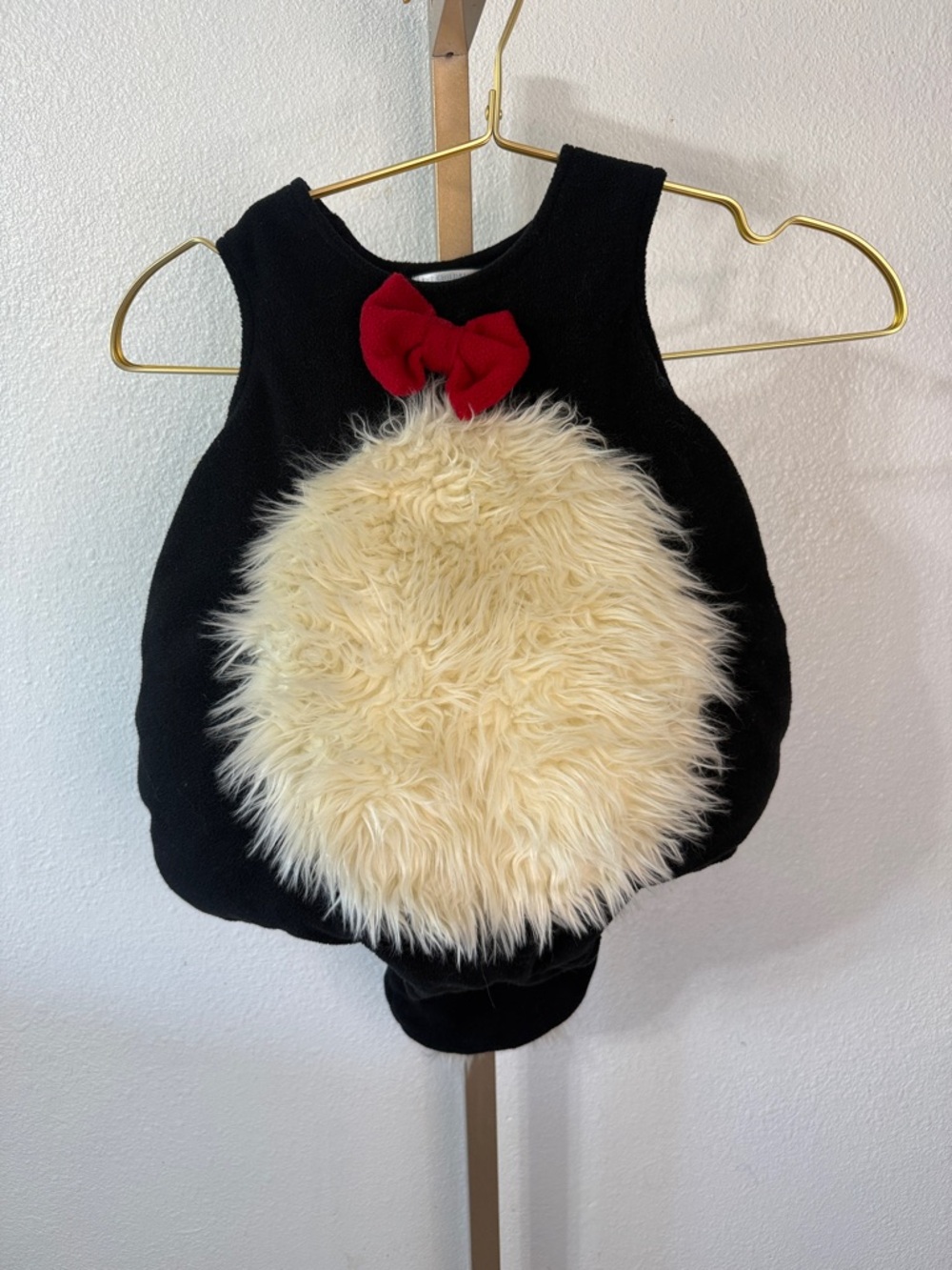 The Children's Place- Skunk costume with Red Bow- Size 12-18M